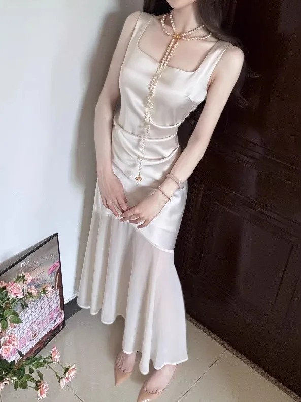 ¿ì¾ÆÇÏ°í ¼¼·ÃµÈ ½ºÆ®·¦¸®½º ·Õ µå·¹½º ½½..