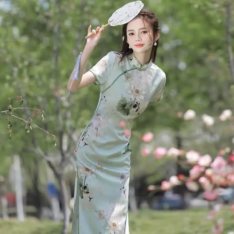 Ʈ Cheongsam    μ 巹 Qipao ..